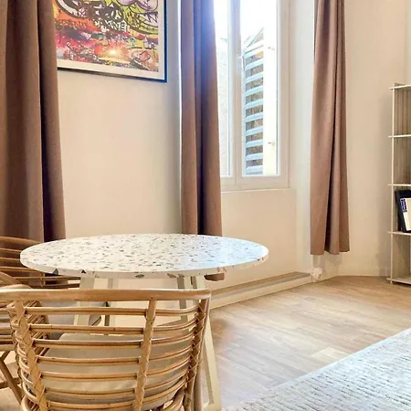 Moderne - 1br-4p- *